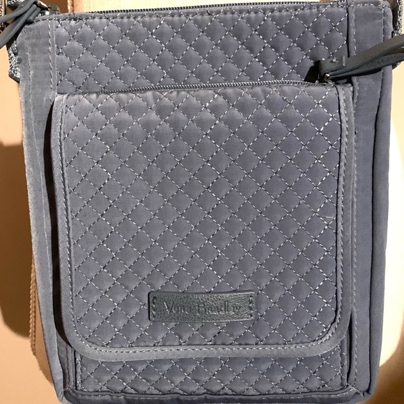 New Vera Bradley Quilted Crossbody Bag in Dark Gray - Picture 7 of 8